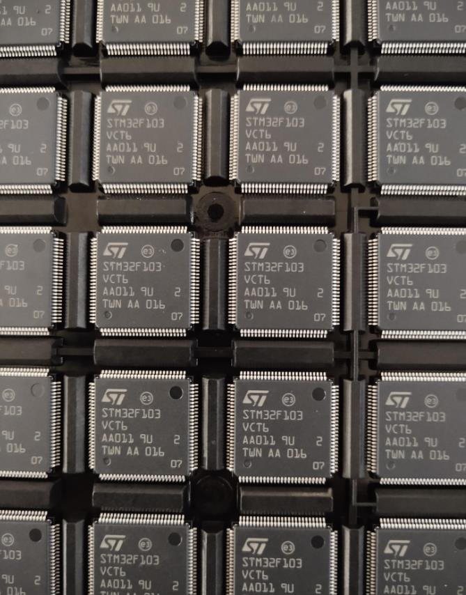 STM32F103VCT6TR STMicroelectronics